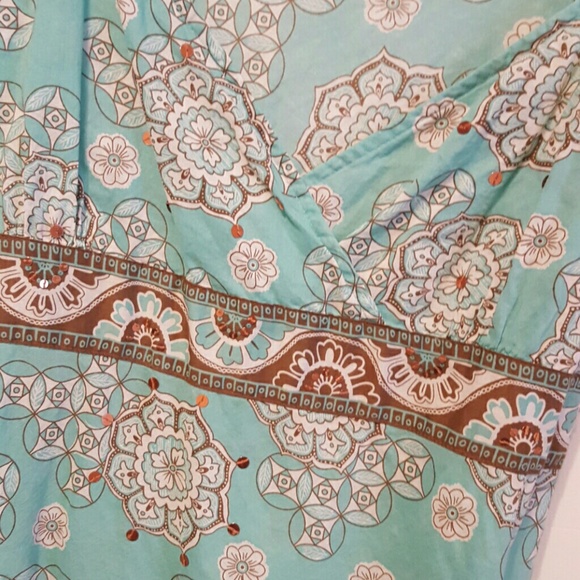 Short sleeve blouse - Picture 3 of 4